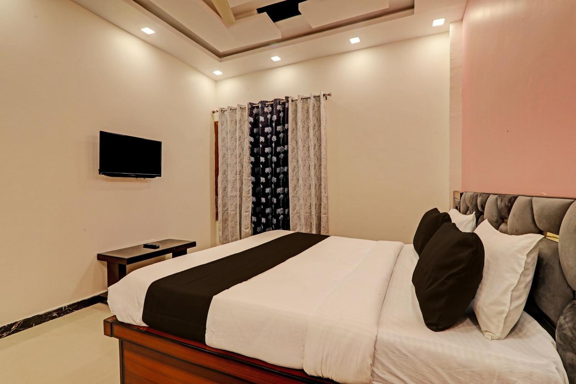 Hotel O Awadh International Bela Pratapgarh Exterior photo