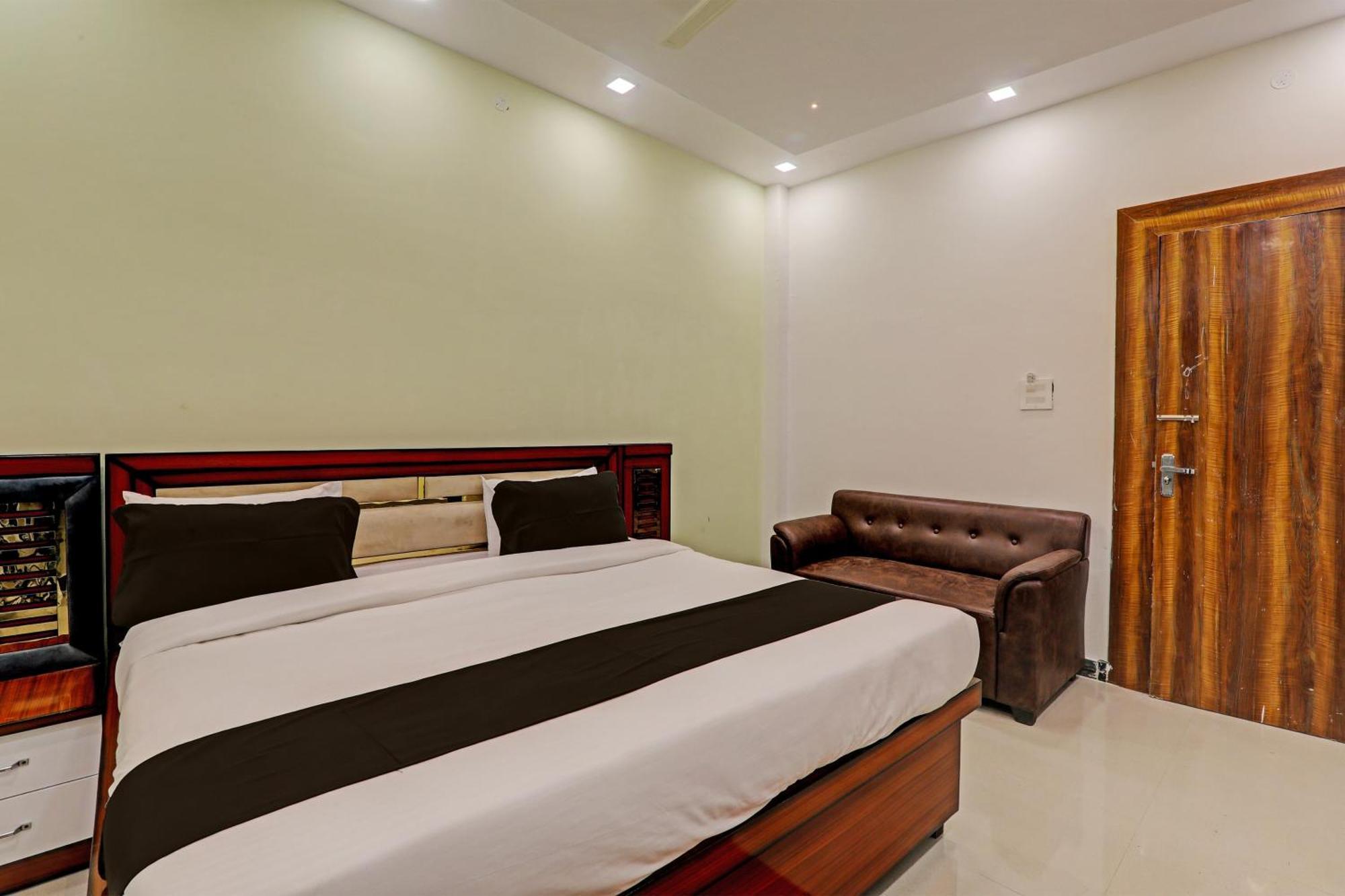 Hotel O Awadh International Bela Pratapgarh Exterior photo